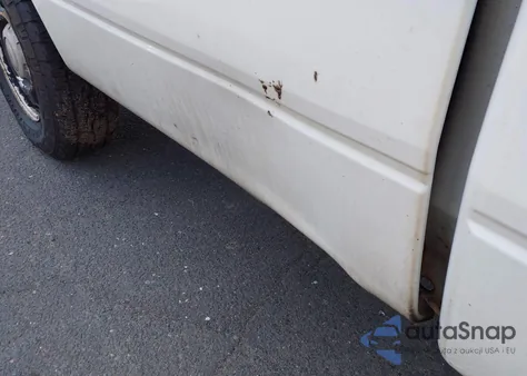 2010 Ford F-150 Stx/Xl/Xlt from USA, damaged, VIN 1FTMF1CW7AKE72191